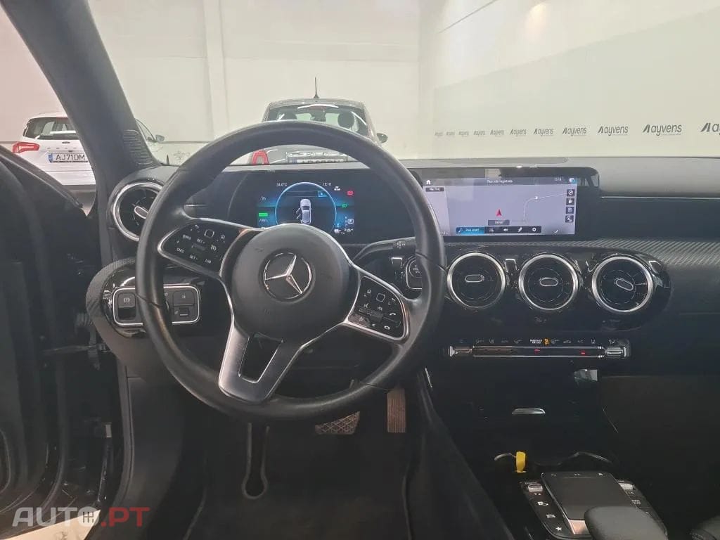 Mercedes-Benz A 250 e Style Plus