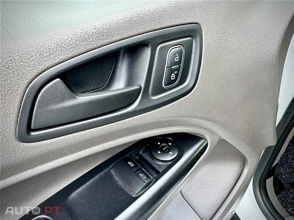 Ford Transit Connect 1.5 TDCI 210 L2 Longa Trend