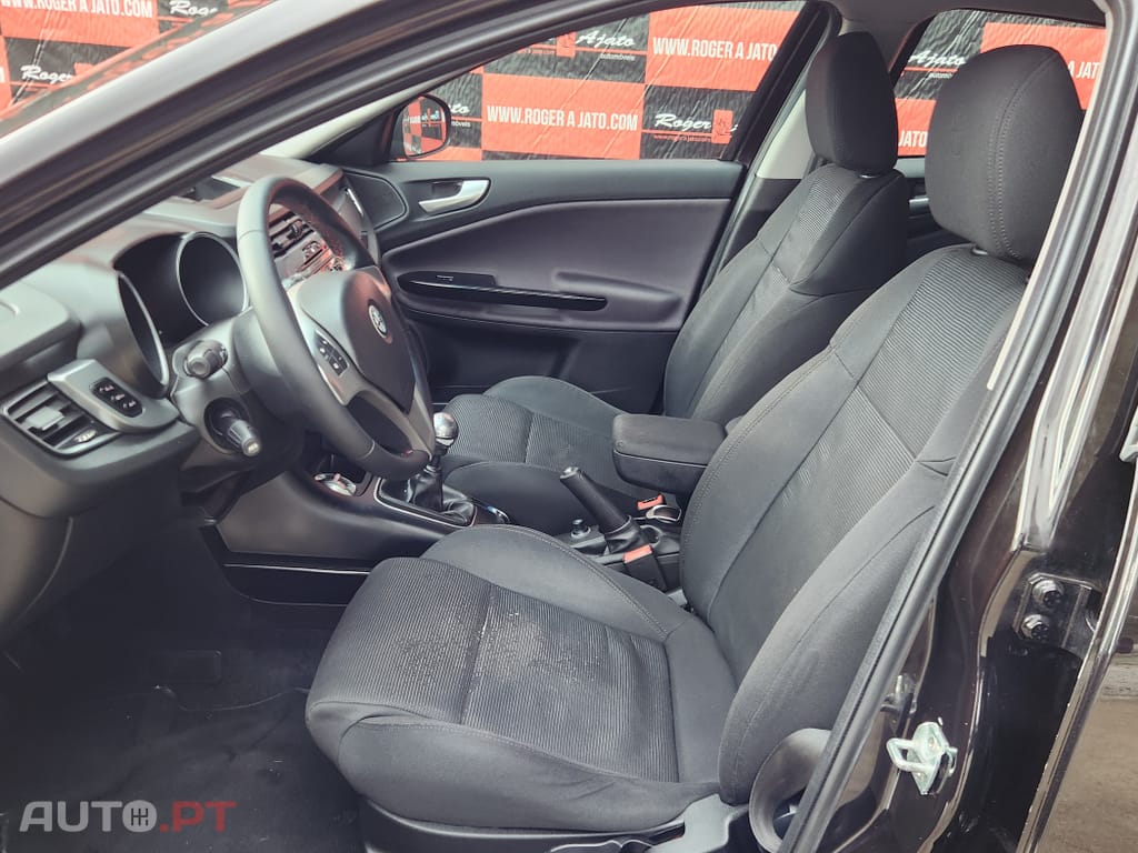 Alfa Romeo Giulietta 1.6 JTDm Distinctive