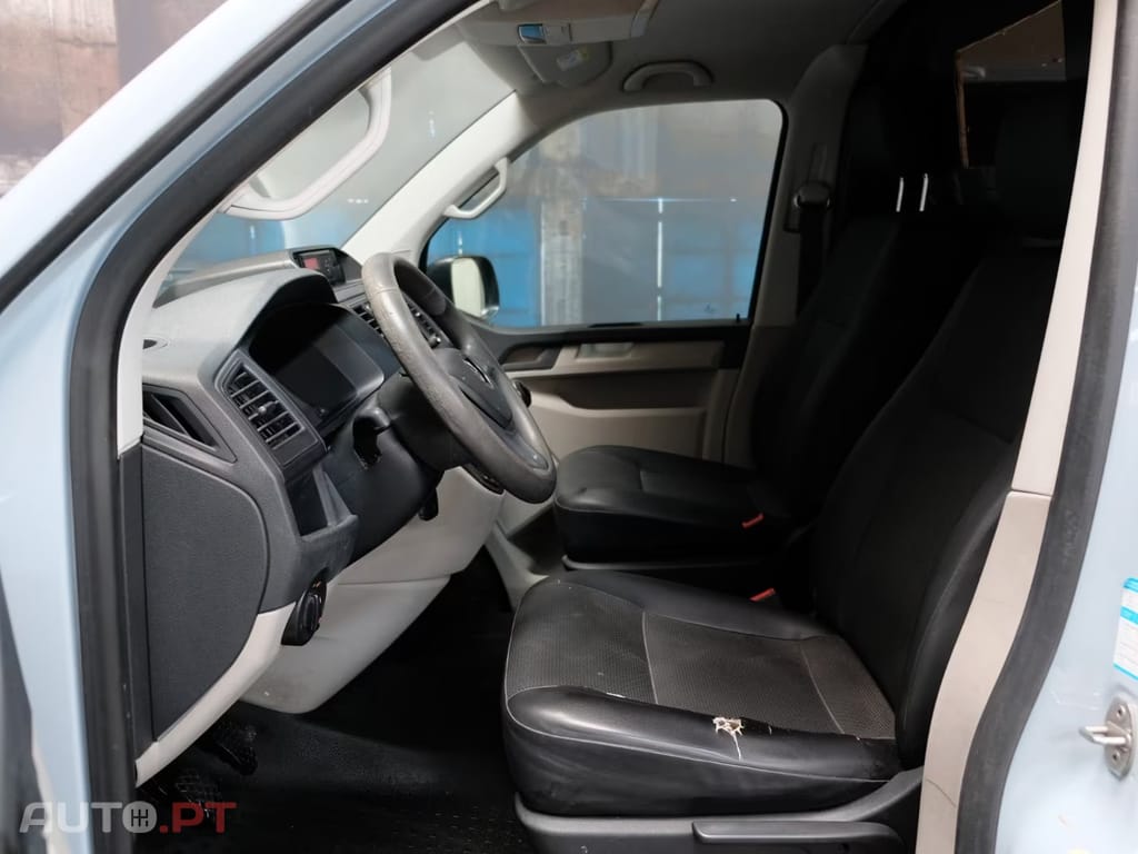 Volkswagen Transporter T6 2.0 TDI