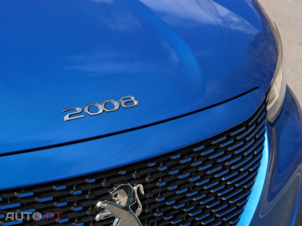 Peugeot E-2008 GT Pack