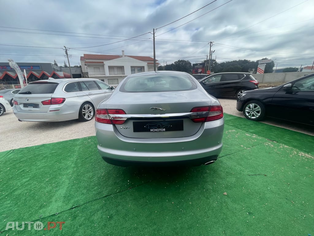 Jaguar XF 2.2 F