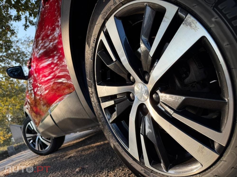 Peugeot 3008 1.5 BlueHDi GT Line EAT8