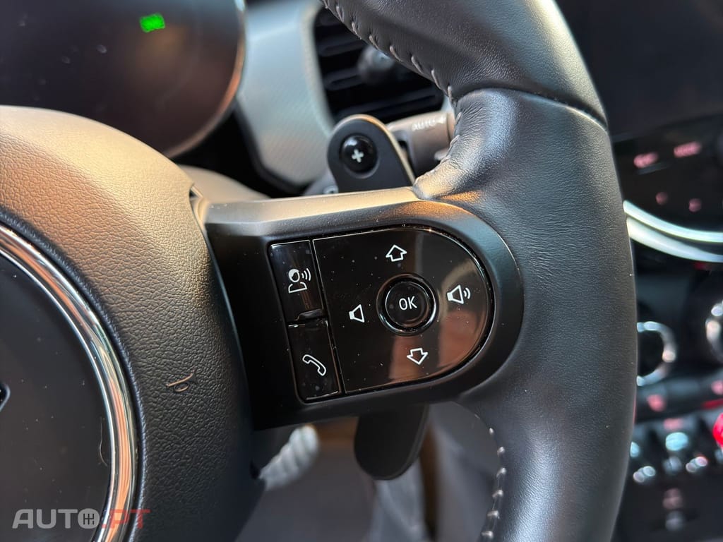 MINI John Cooper Works Premium JCW Plus Auto