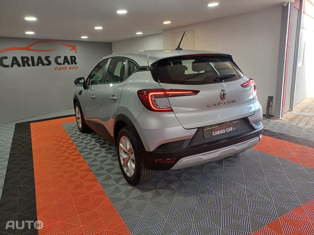 Renault Captur 1.0 TCe Zen