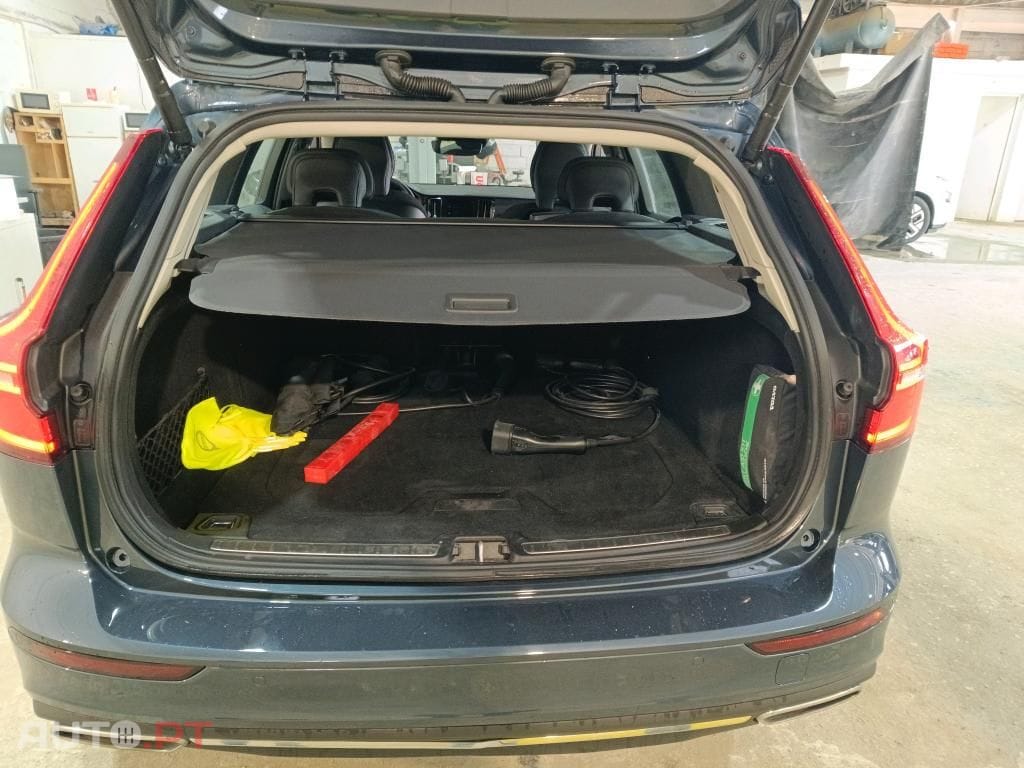 Volvo V60 2.0 T6 AWD TE Inscription Expression