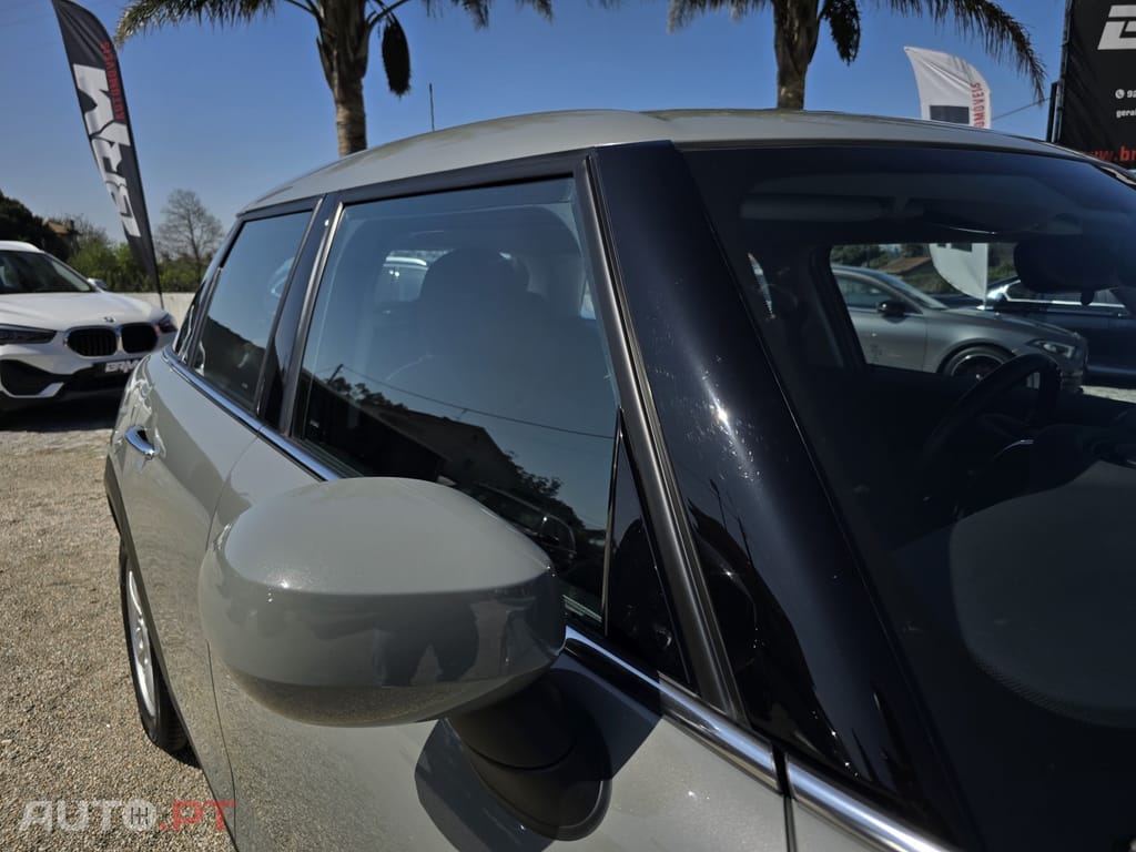 MINI Cooper ONE FIRST