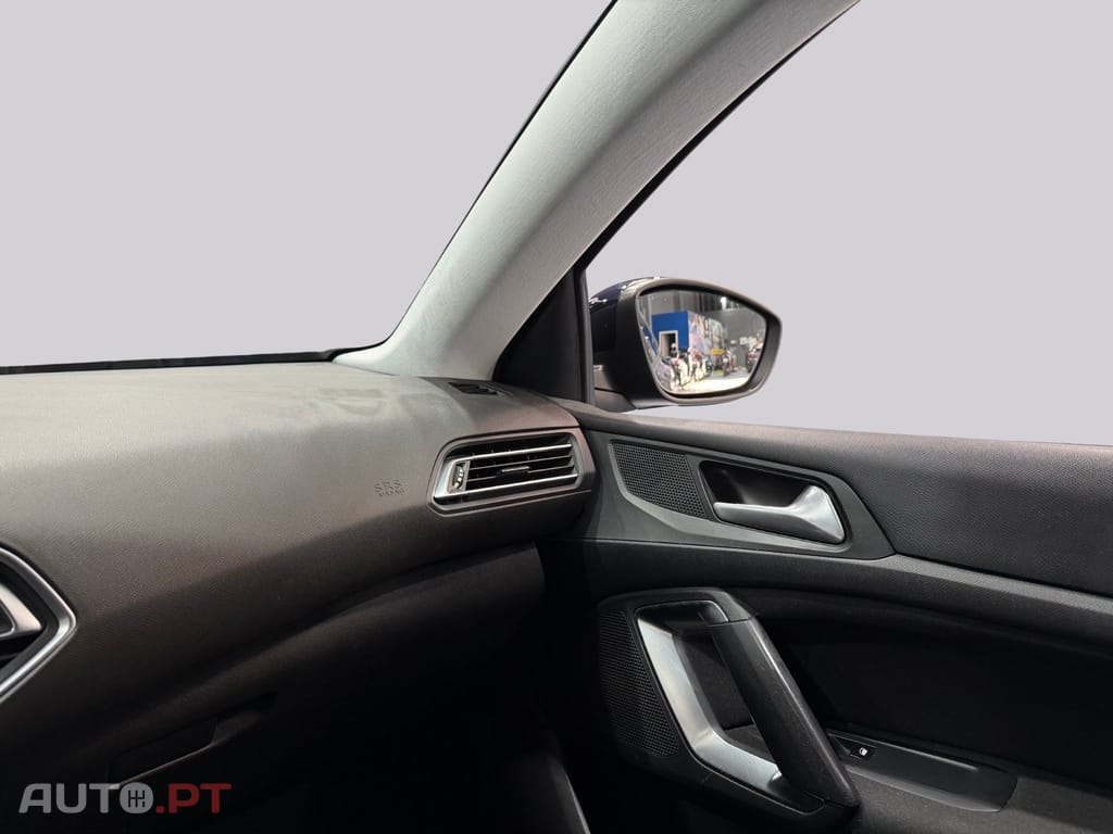 Peugeot 308 1.2 PureTech EAT6