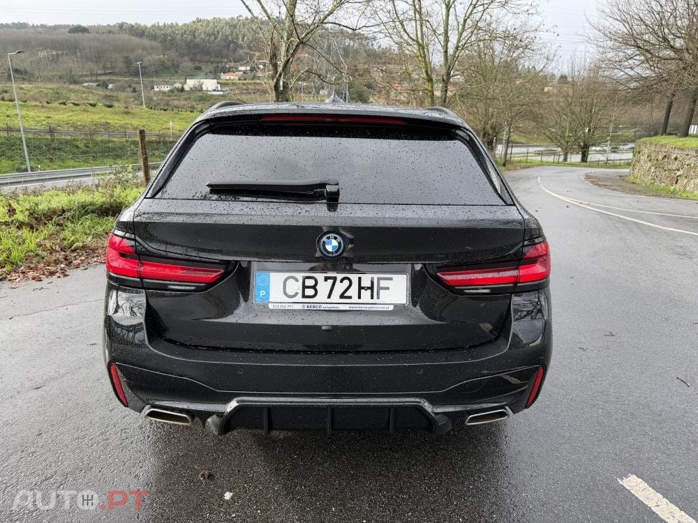 BMW 530 e Pack Desportivo M