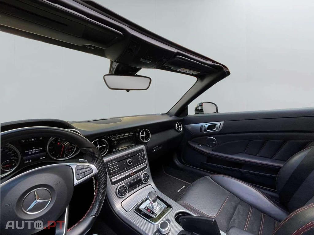 Mercedes-Benz SLC V6
