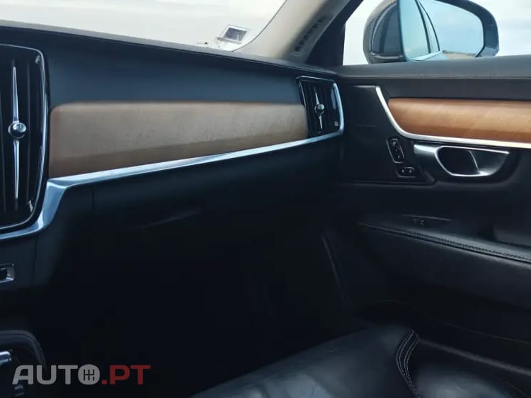 Volvo V90 2.0 T8 PHEV Inscription AWD