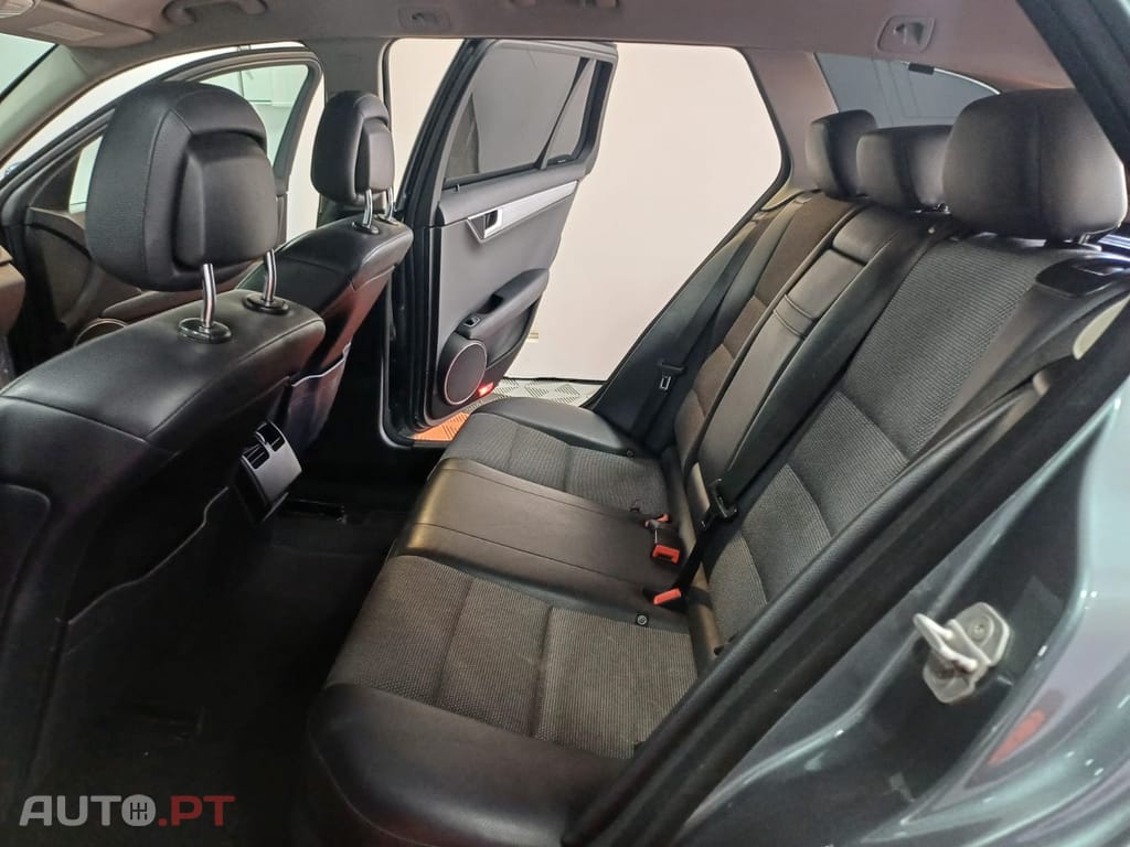 Mercedes-Benz C 200 CDi Avantgarde BlueE. Aut.