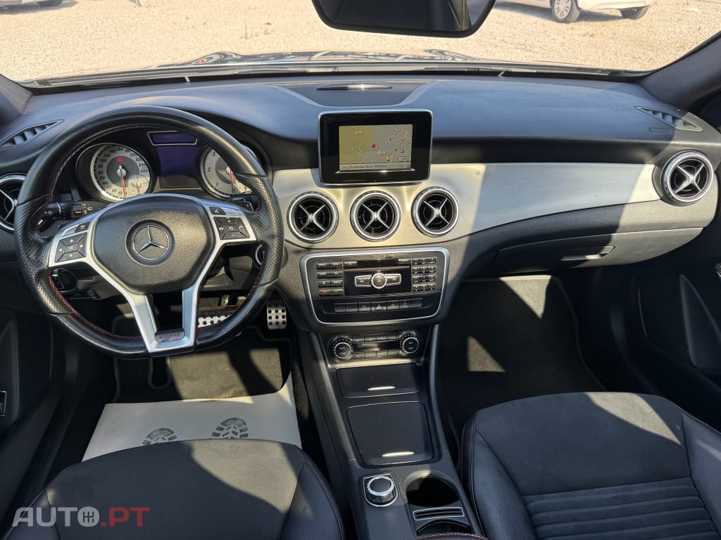 Mercedes-Benz GLA 220 CDi AMG Line