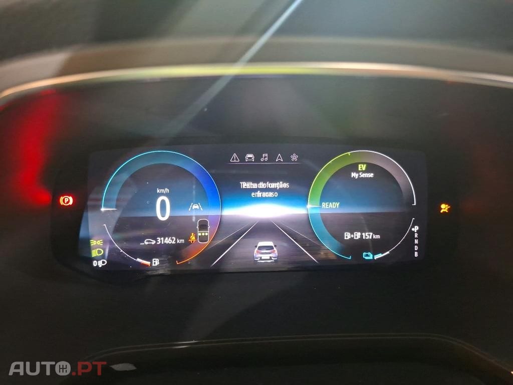 Renault Captur 1.6 E-Tech Plug-In Intens