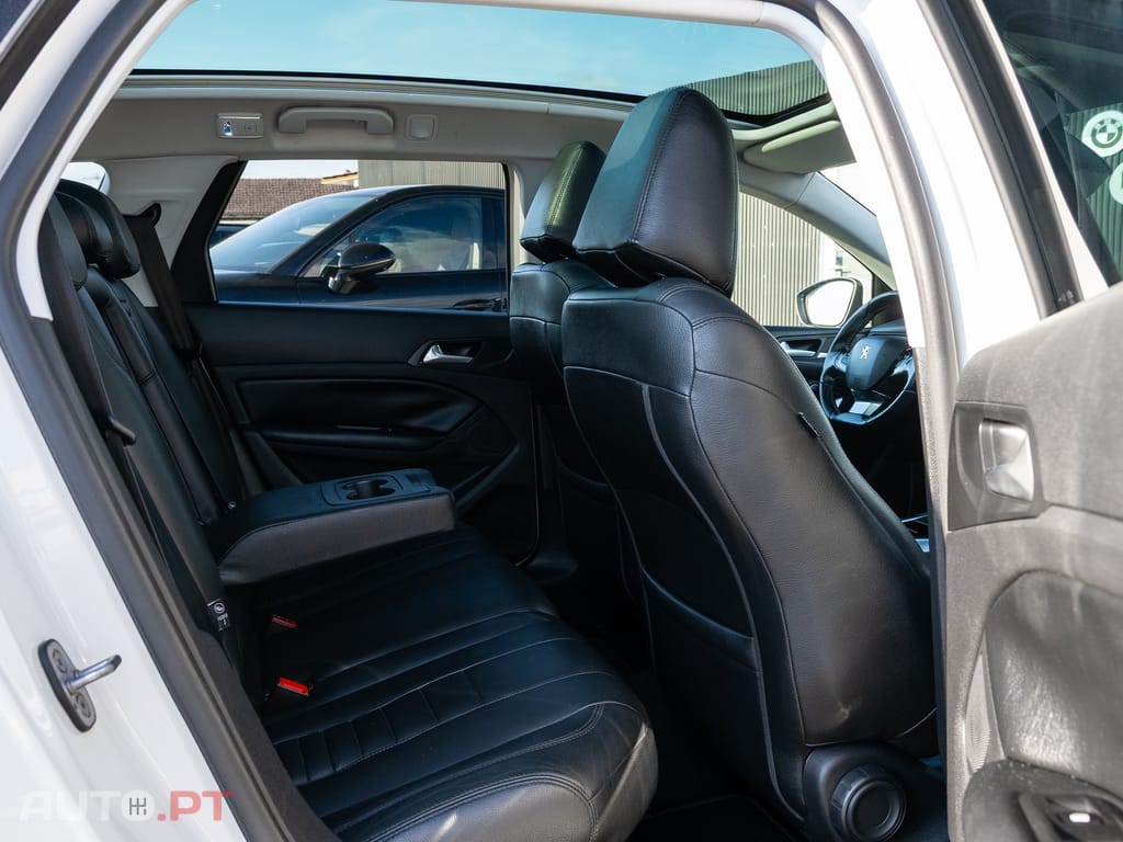 Peugeot 308 SW BlueHDi 130 Stop & Start Allure
