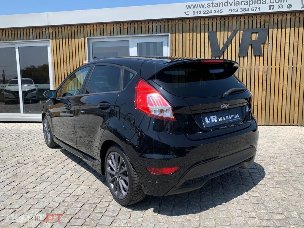 Ford Fiesta 1.5 TDCi ST-LINE