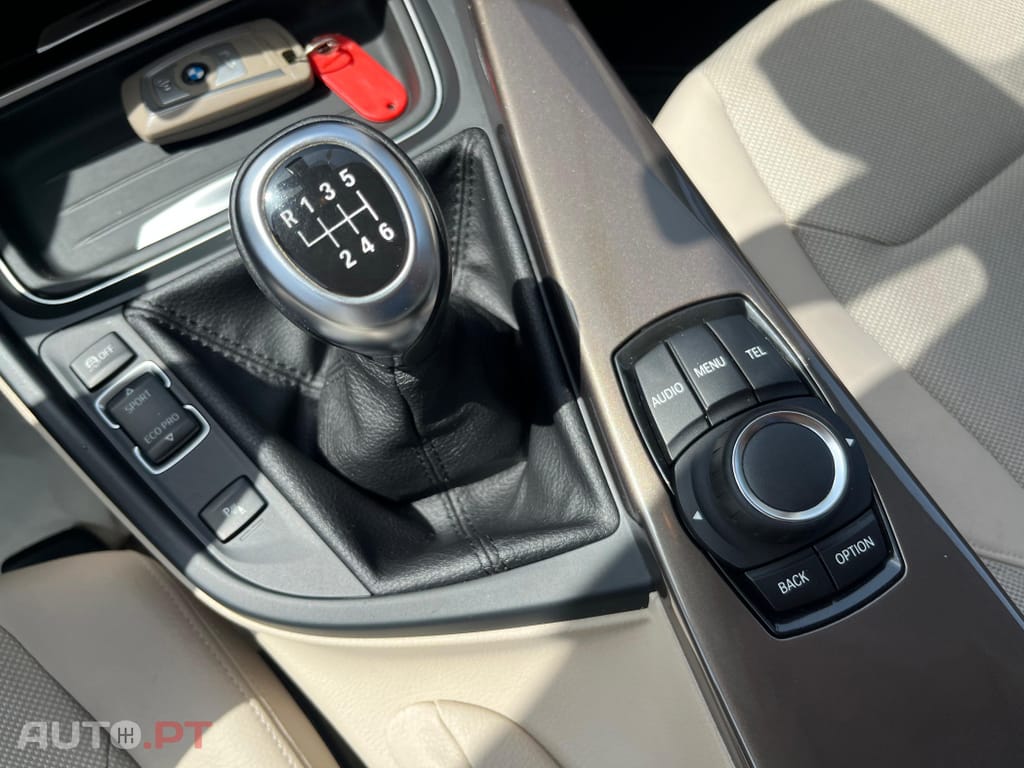 BMW 320 d EfficientDynamics Line Modern