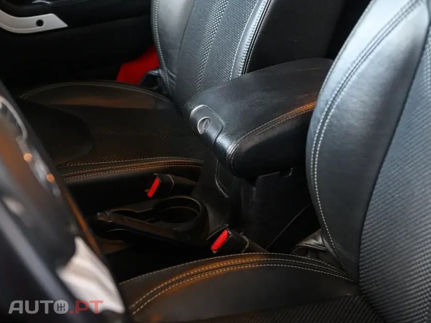 Jeep Wrangler 2.8 CRD Auto Sport