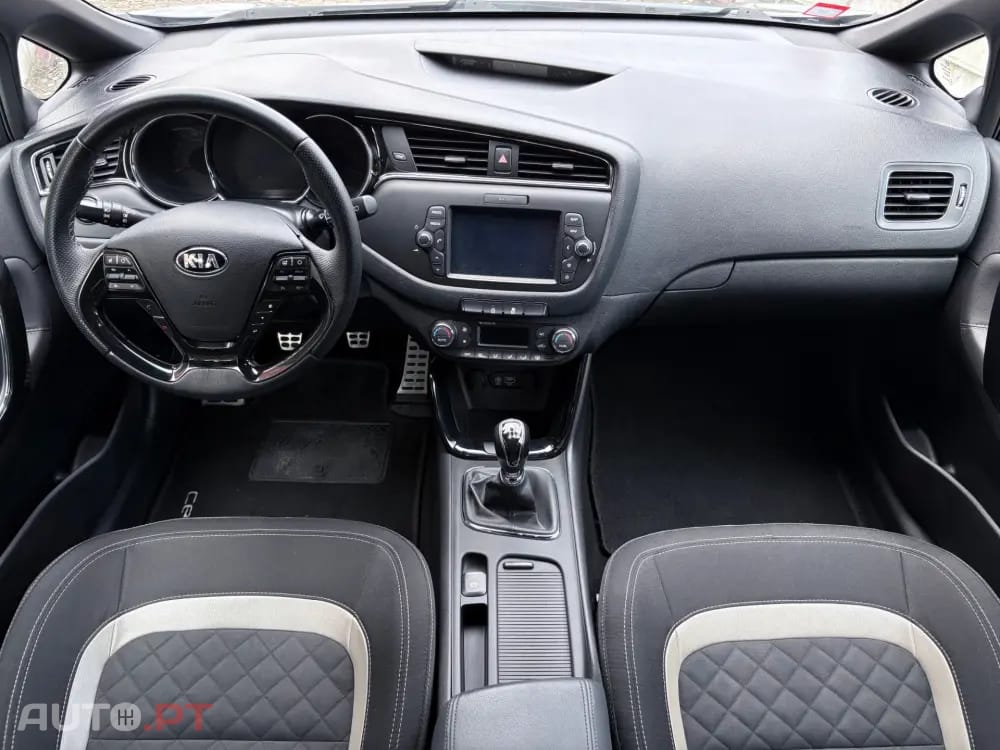 Kia Ceed 1.6 CRDi GT Line