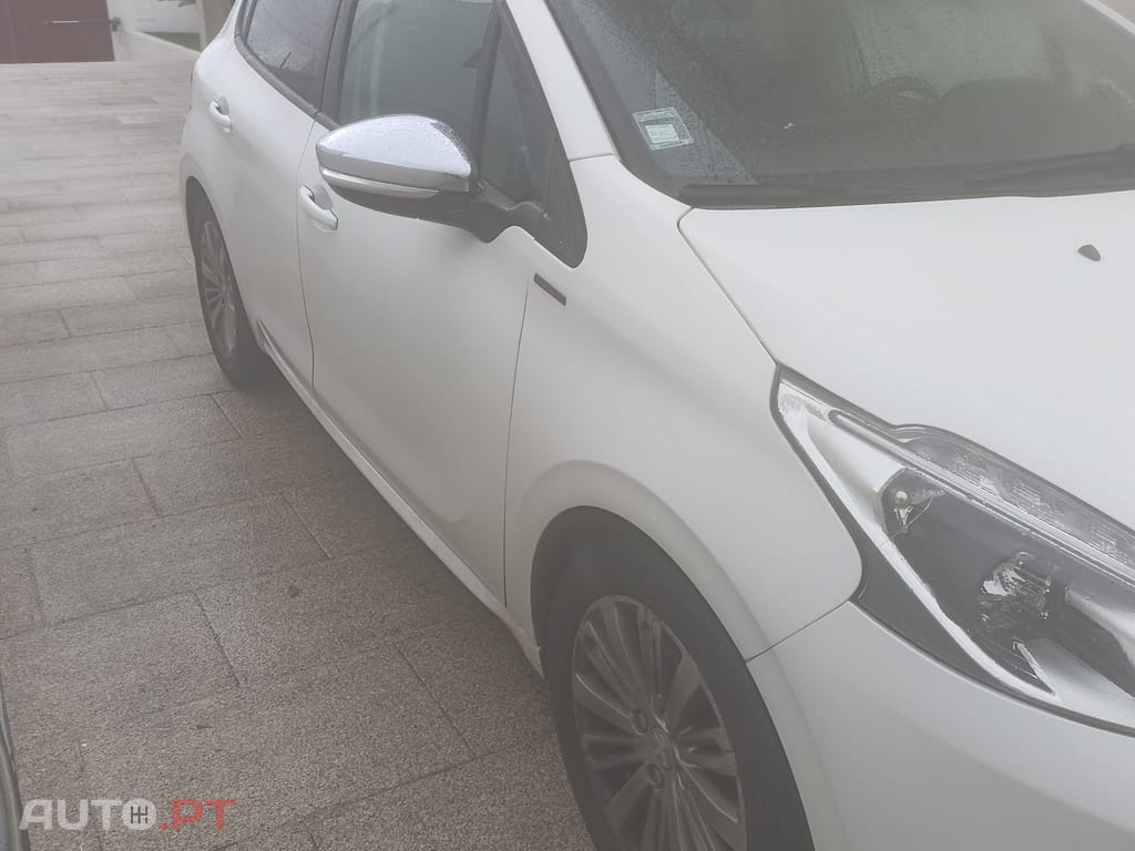 Peugeot 208 1.5 Hdi