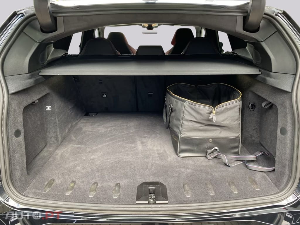 BMW XM I.V.A DEDUTIVEL 