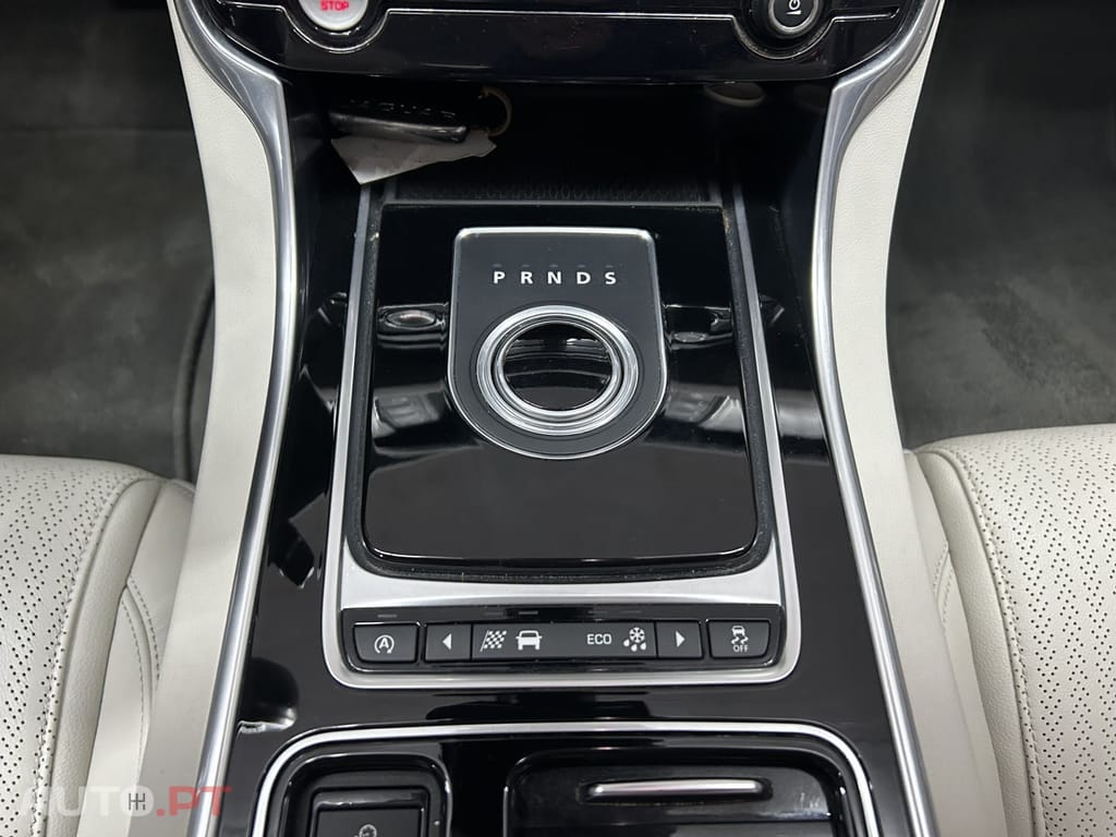 Jaguar XF 2.0 D Prestige Aut.