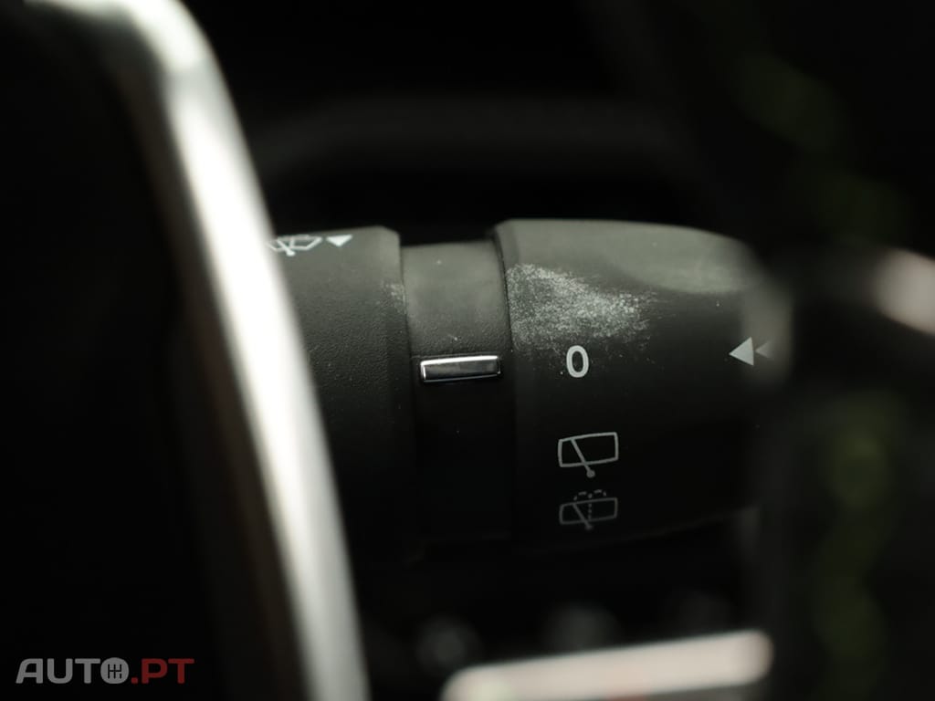 Peugeot 208 208 1.2 PureTech GT EAT8