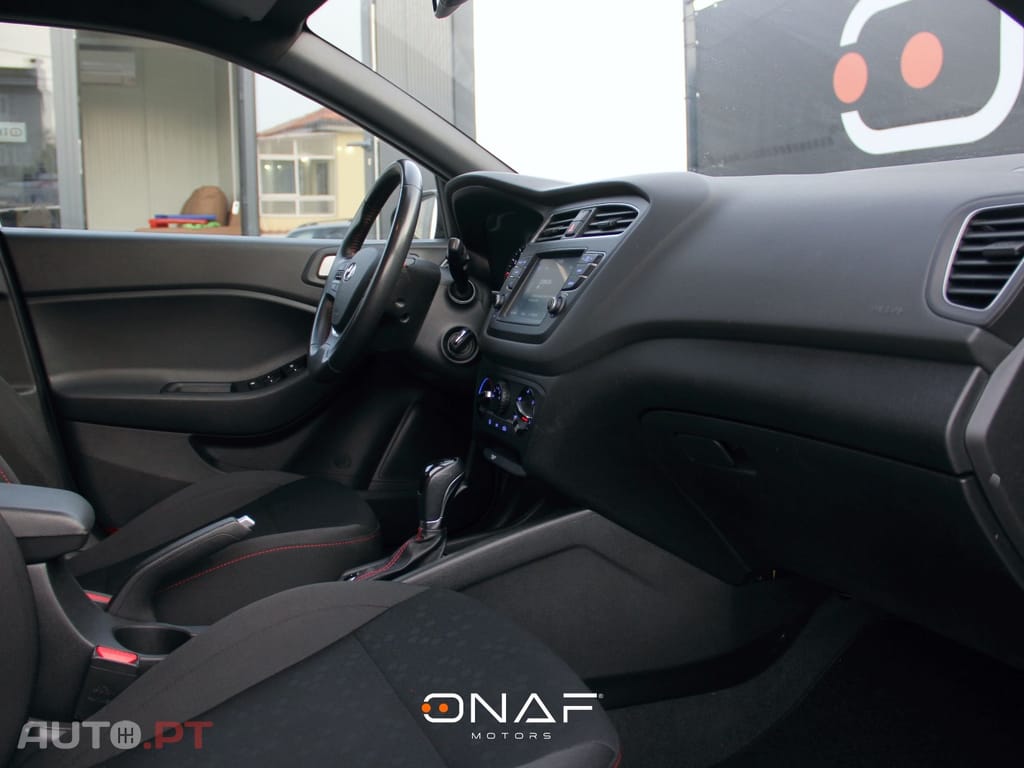 Hyundai i20 1.0 GDI 100 DCT-7 Bussines