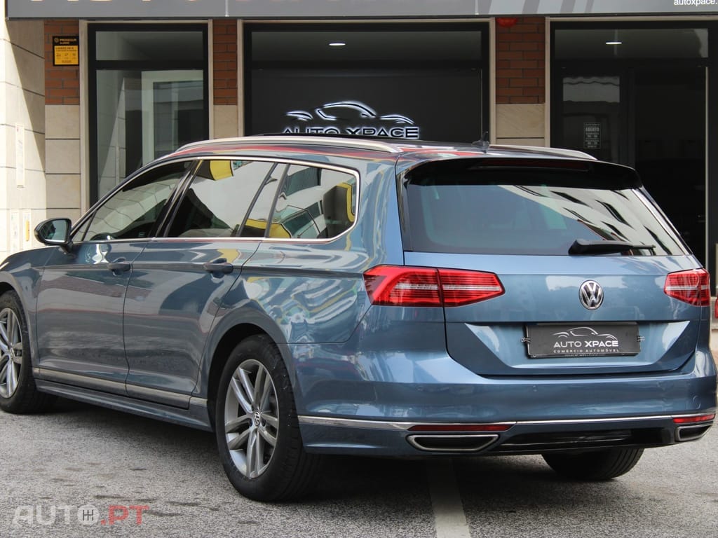 Volkswagen Passat Variant 1.6 TDI Highline DSG