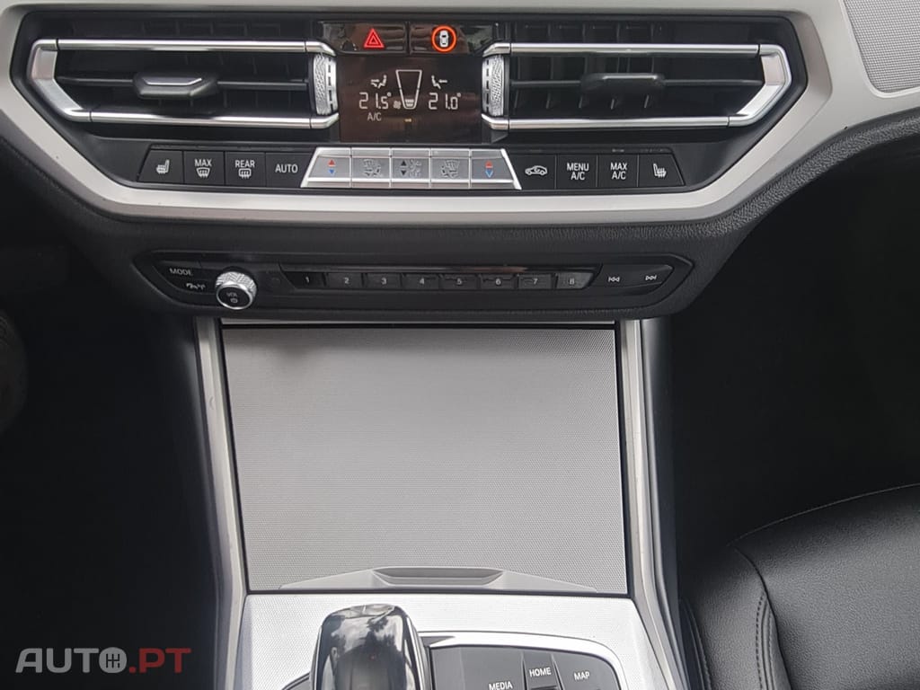 BMW 318 d Line Sport Auto