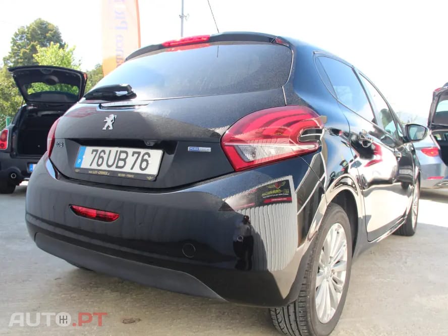 Peugeot 208 1.2 PureTech Style