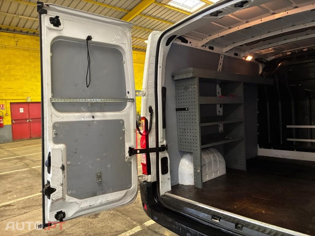 Renault Master 2.3 dCi L1H1 3.3T Grand Confort