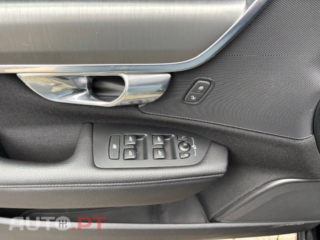 Volvo V90 D3 Kinetic