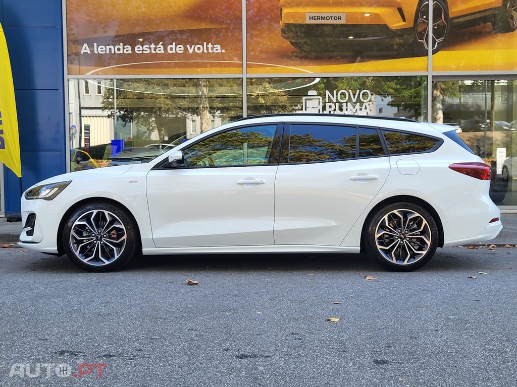 Ford Focus SW 1.0 EcoBoost MHEV ST-Line X Aut.