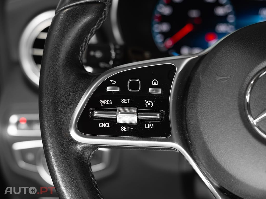 Mercedes-Benz C 300 de AMG Line