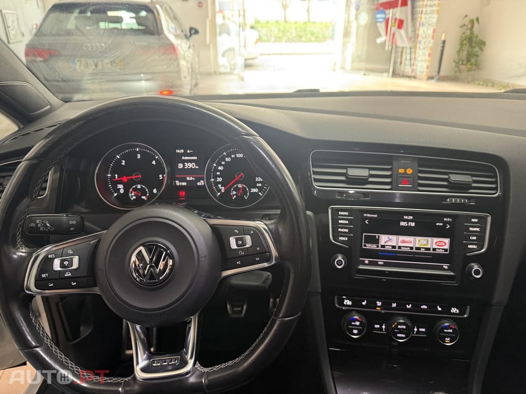 Volkswagen Golf 2.0 TDi GTD