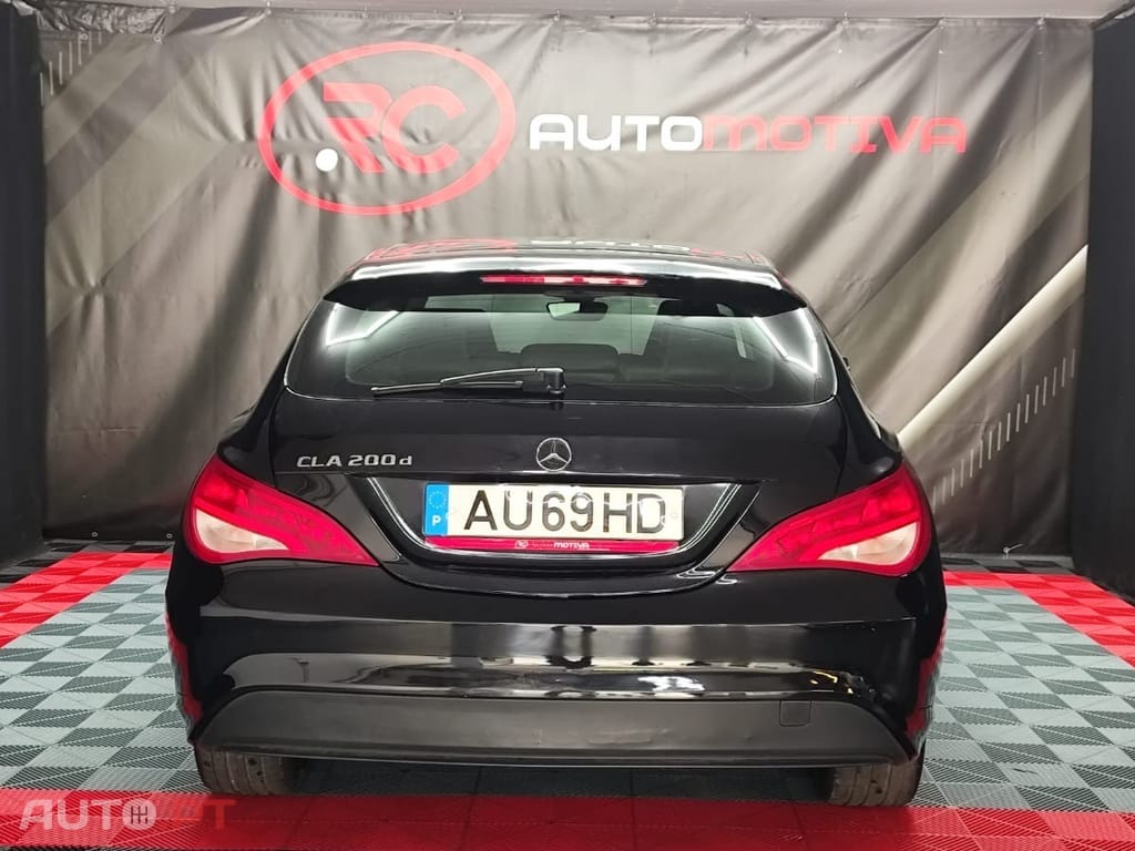 Mercedes-Benz CLA 200 d Shooting Brake Urban Aut.
