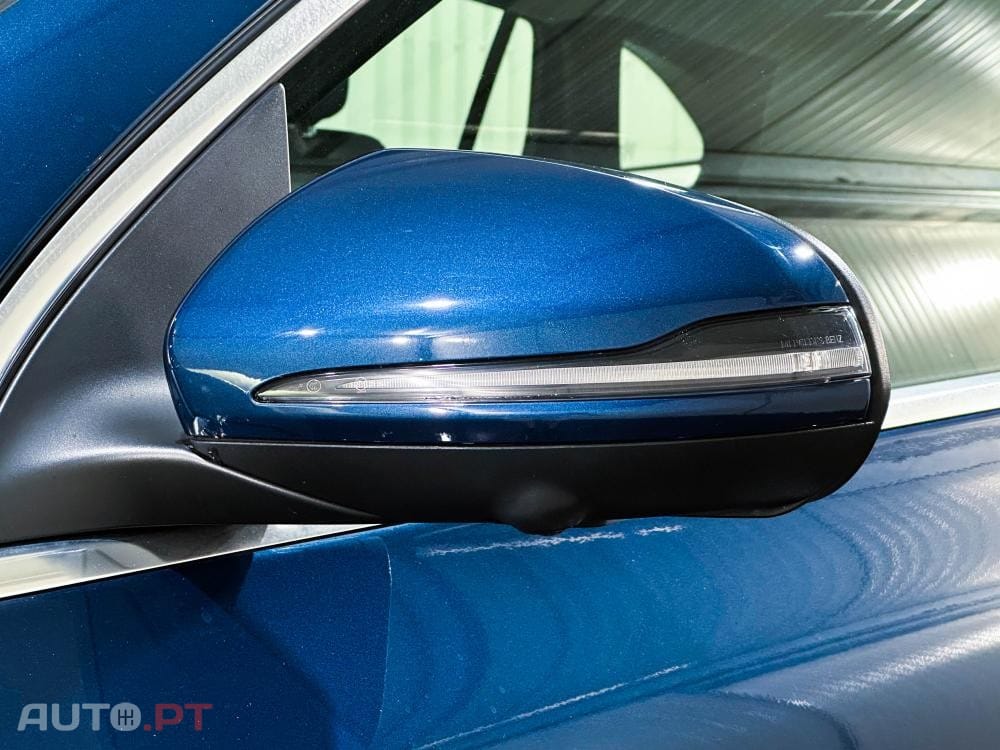 Mercedes-Benz EQA 250+ Electric Art