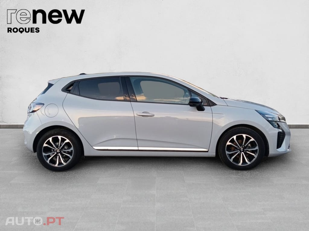 Renault Clio V Techno 1.0 TCe Bi-Fuel 100cv