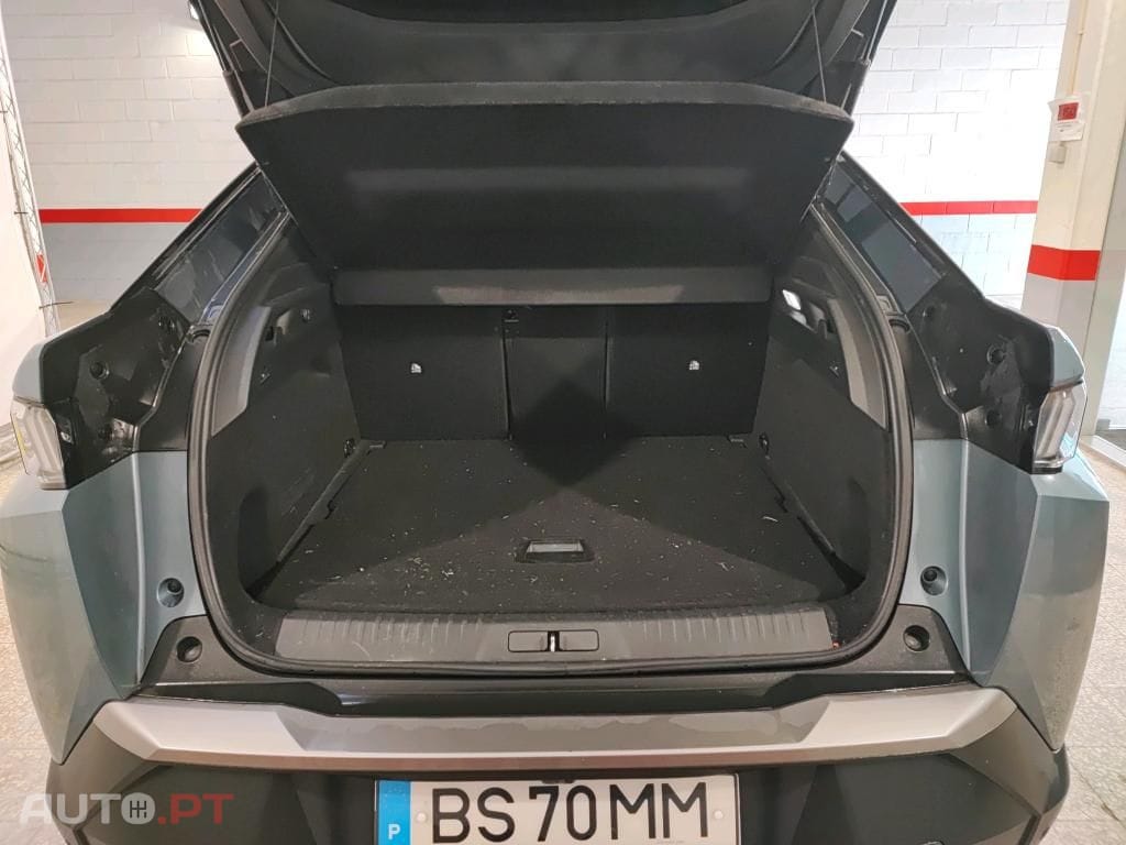 Peugeot E-3008 73 kWh Allure