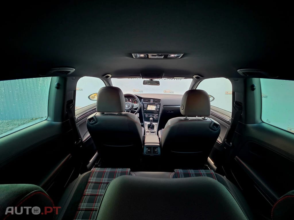 Volkswagen Golf 2.0 TSi GTi