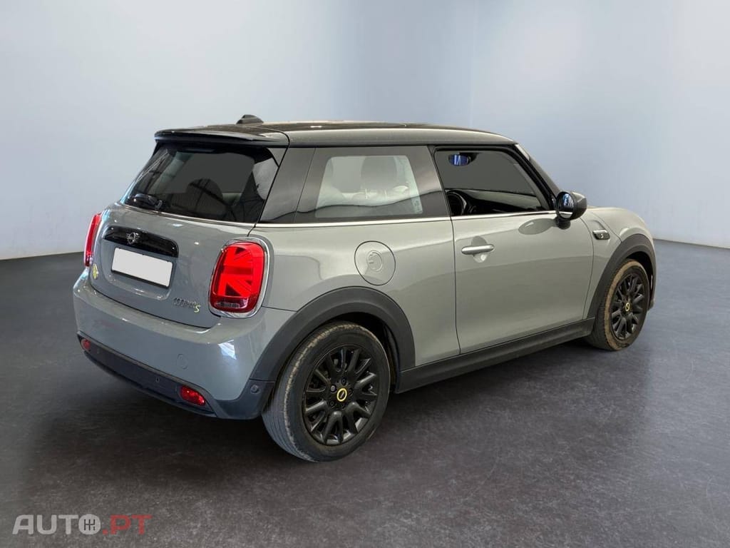 MINI Electric Cooper SE Essential