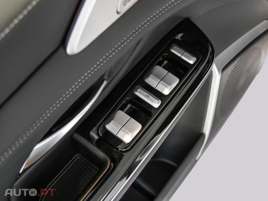 XPeng G9 MY24 AWD PERFORMANCE I.V.A DEDUTIVEL
