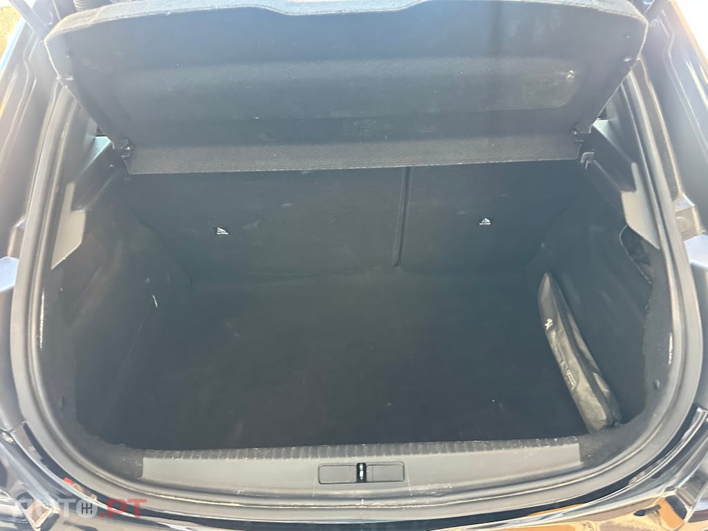 Peugeot 208 1.2 PureTech Active Pack