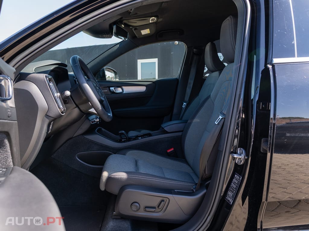 Volvo XC40 1.5 T5 PHEV Plus Bright
