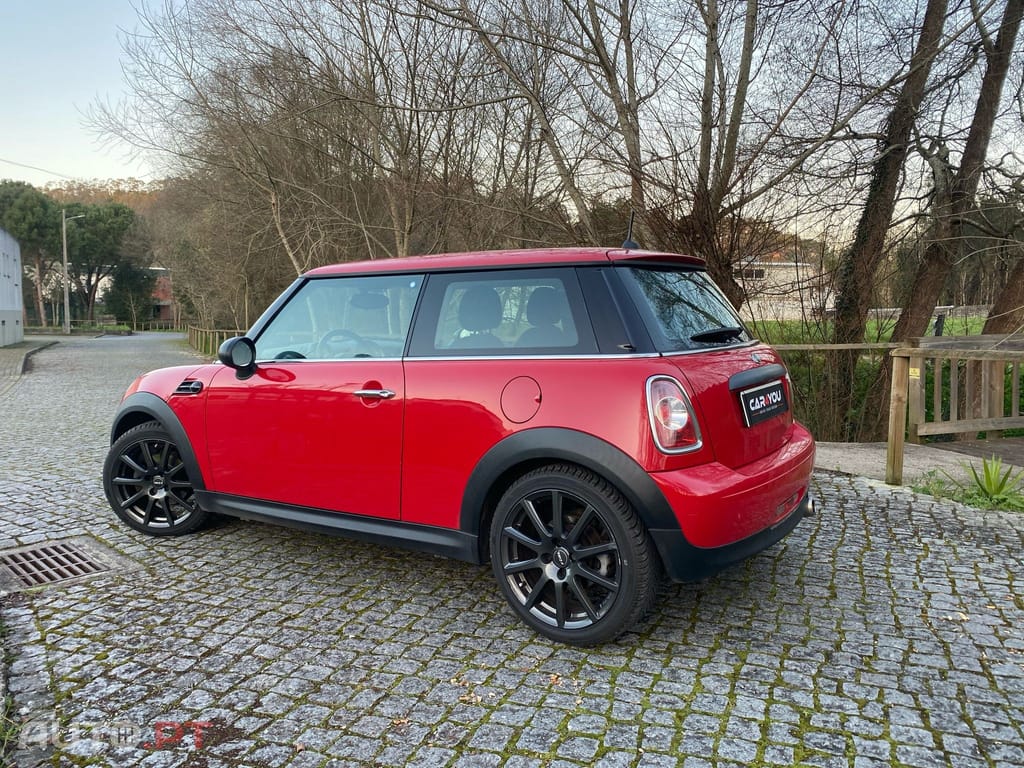 MINI Cooper One D