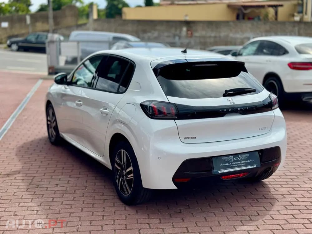 Peugeot 208 1.5 BlueHDi Allure Pack