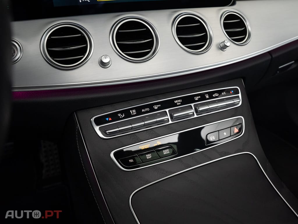 Mercedes-Benz E 300 de AMG Line