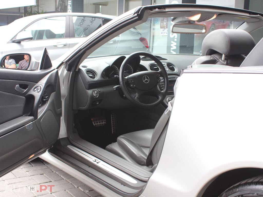 Mercedes-Benz SL 350 CABRIO