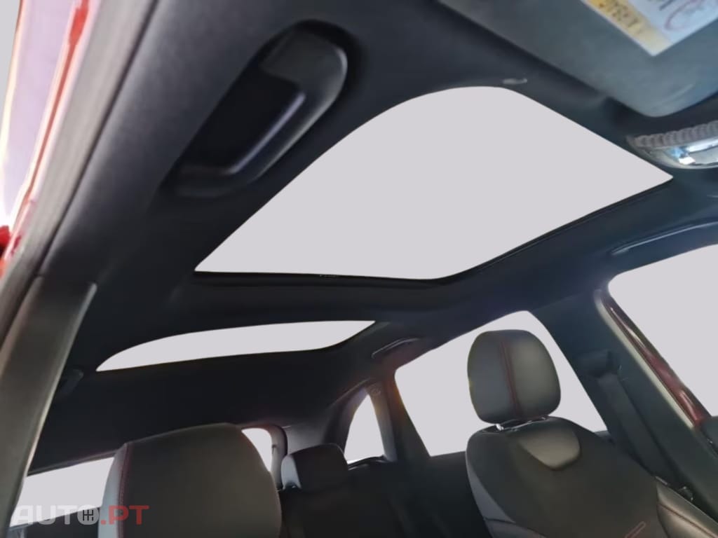 Mercedes-Benz B 250 I.V.A DEDUTIVEL e AMG